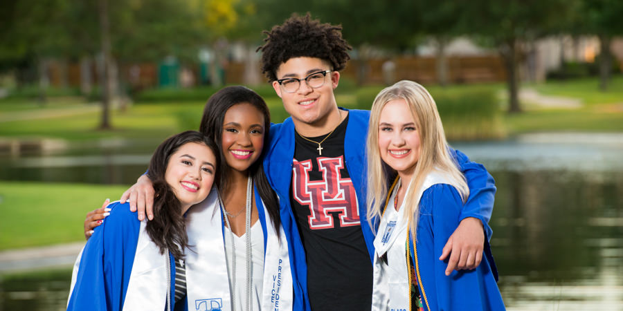 Senior pictures with friends