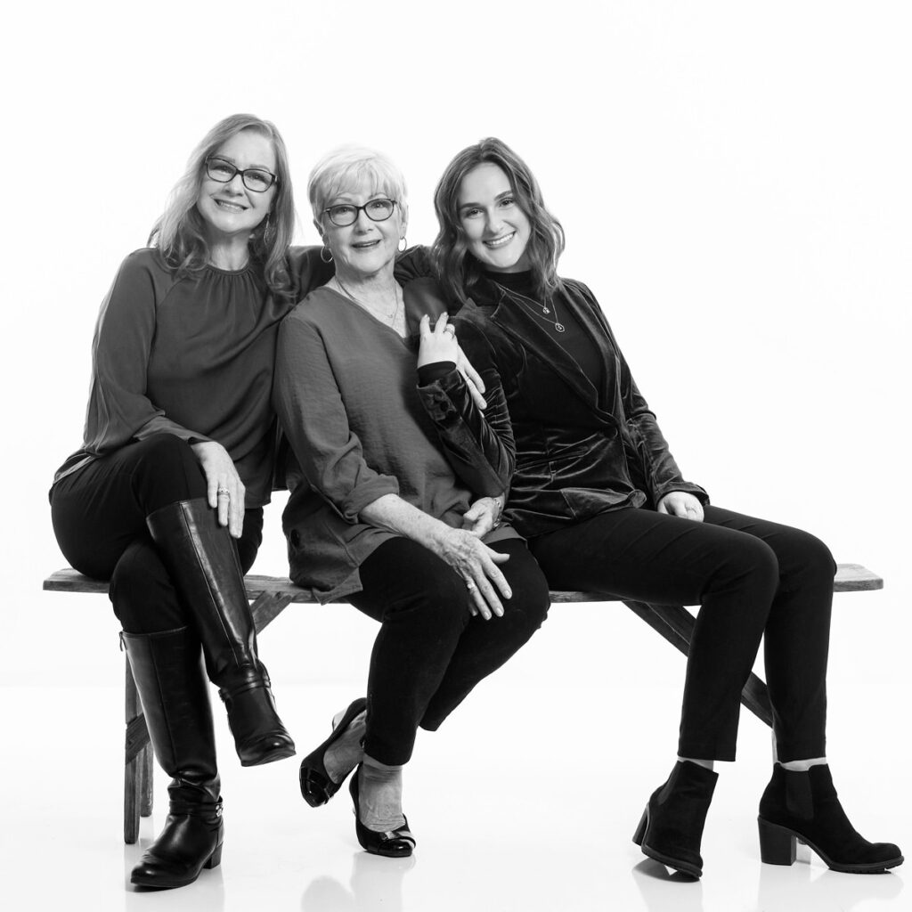 Family portrait in black and white made near Houston by Flint Photography